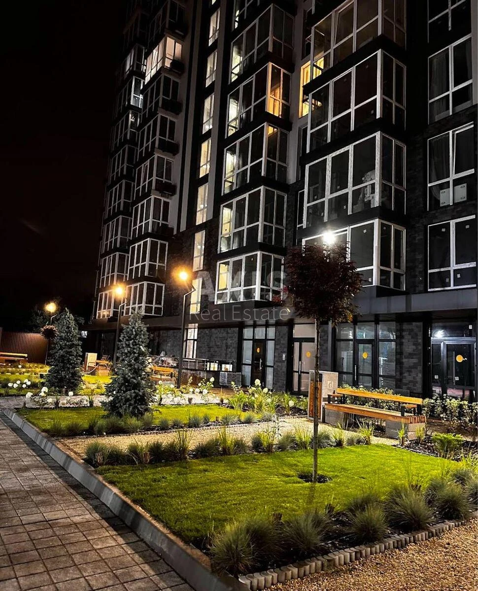 2k apartment vul. Bulahovs'kogo Akademika Two B6782213