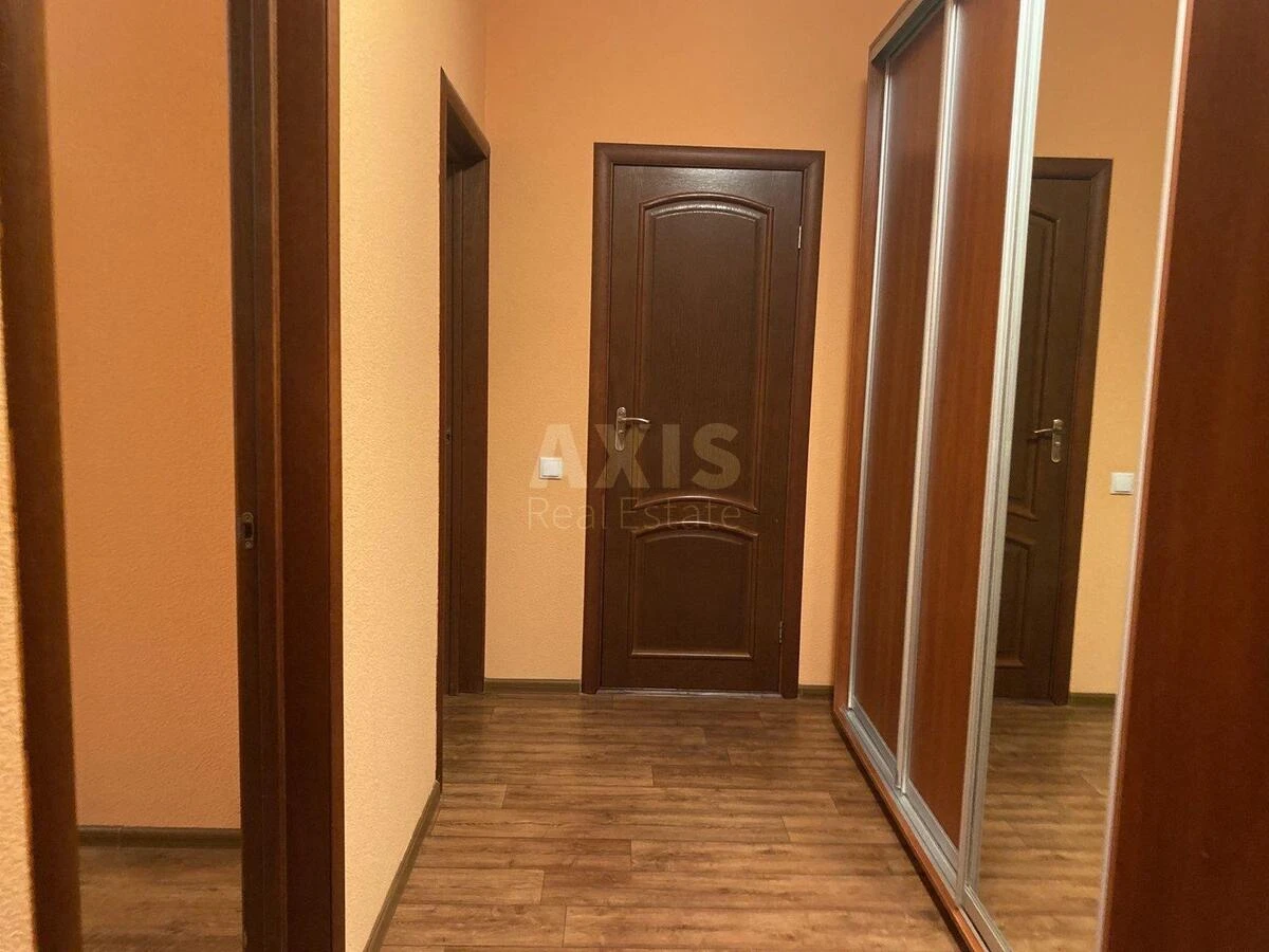 1k apartment vul. Voskresens'ka 14Б682708