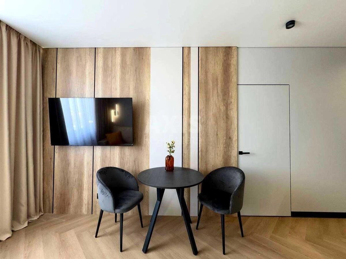 1k apartment vul. Oleksandra Olesja 17713012
