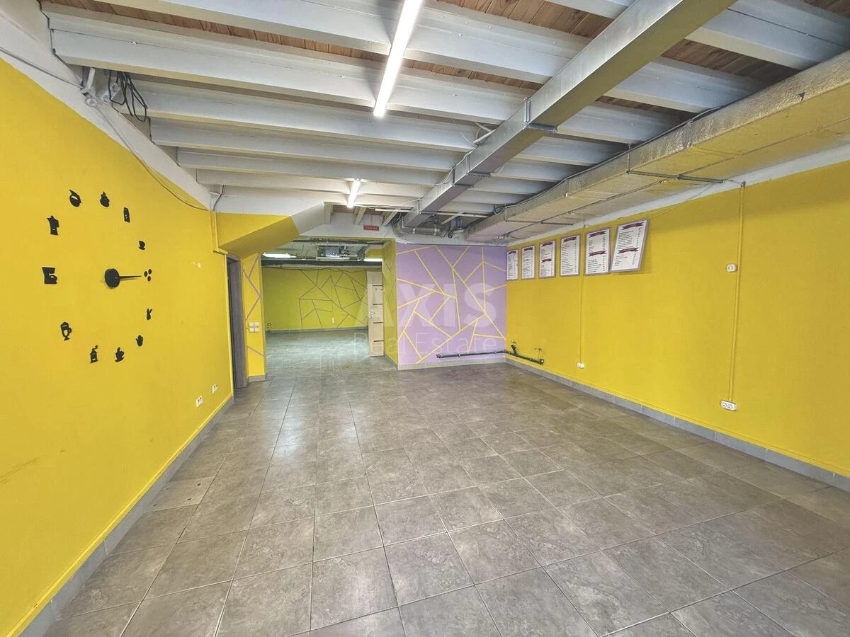 Объект торговли ул. Замковецкая 106Б, 91м2652305