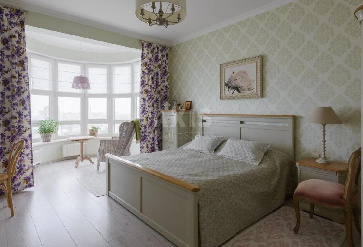 4k apartment vul. Instytuts'ka 18491344