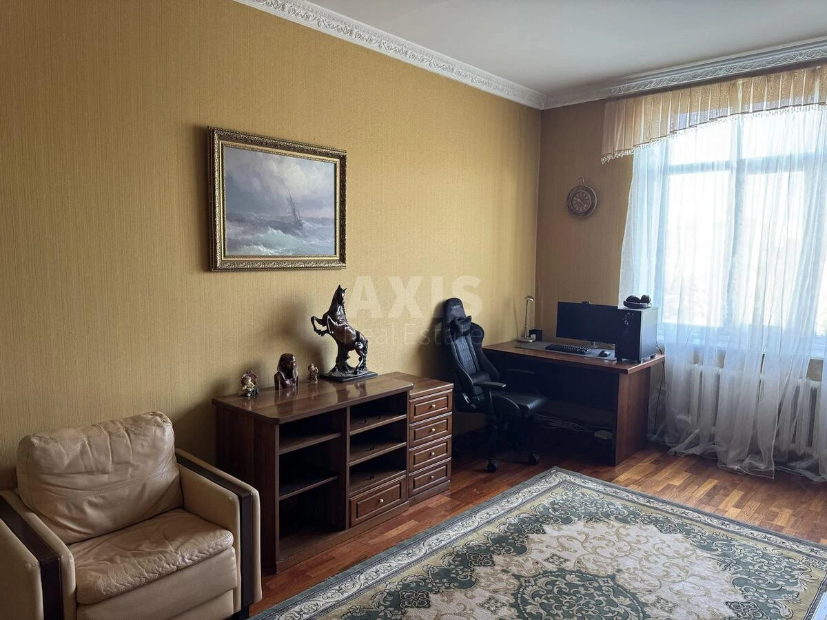 3k apartment vul. Pochajnyns'ka 237009810