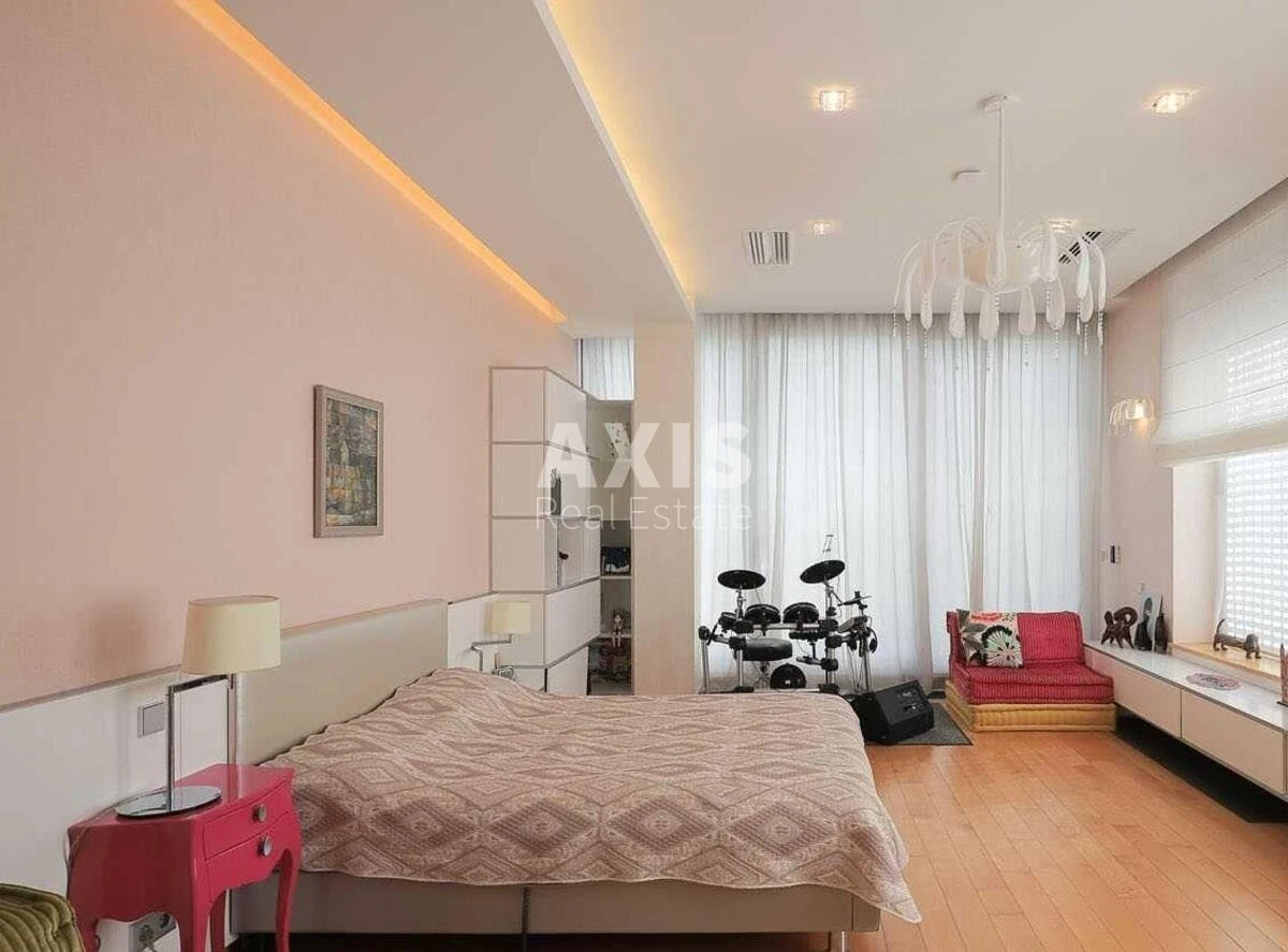 House prov. Snizhnjans'kyj, 640m2, Kyiv city537346