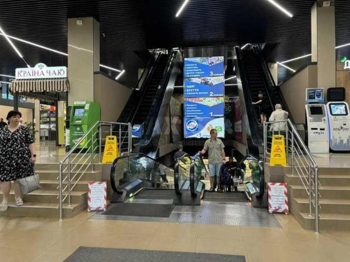 Объект торговли ул. Лятошинского 14, 37м2675664