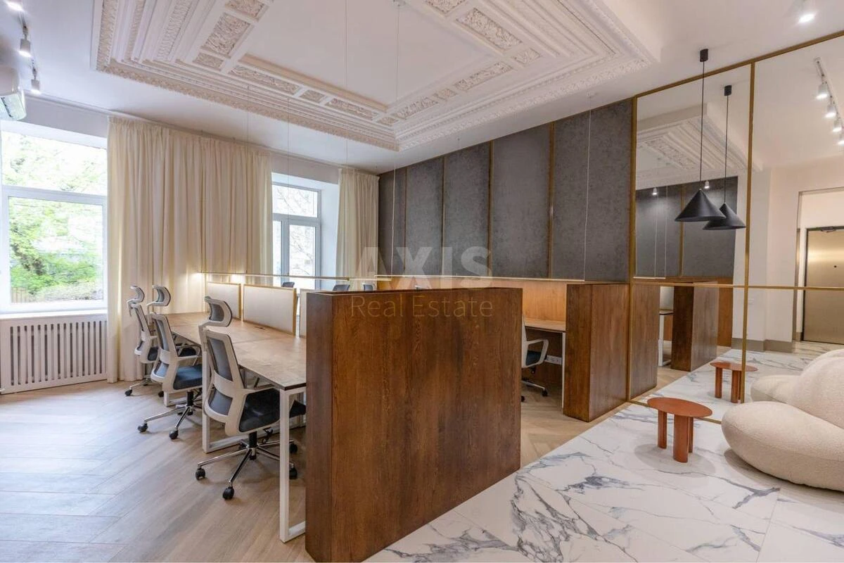 Office vul. Lypkivs'kogo Vasylja Mytropolyta 14, 65m2675021