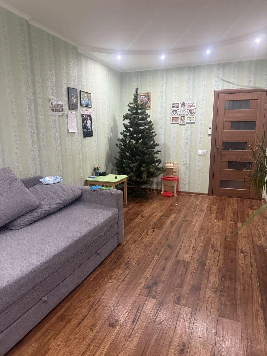 2к квартира ул. Ракетная 24642652