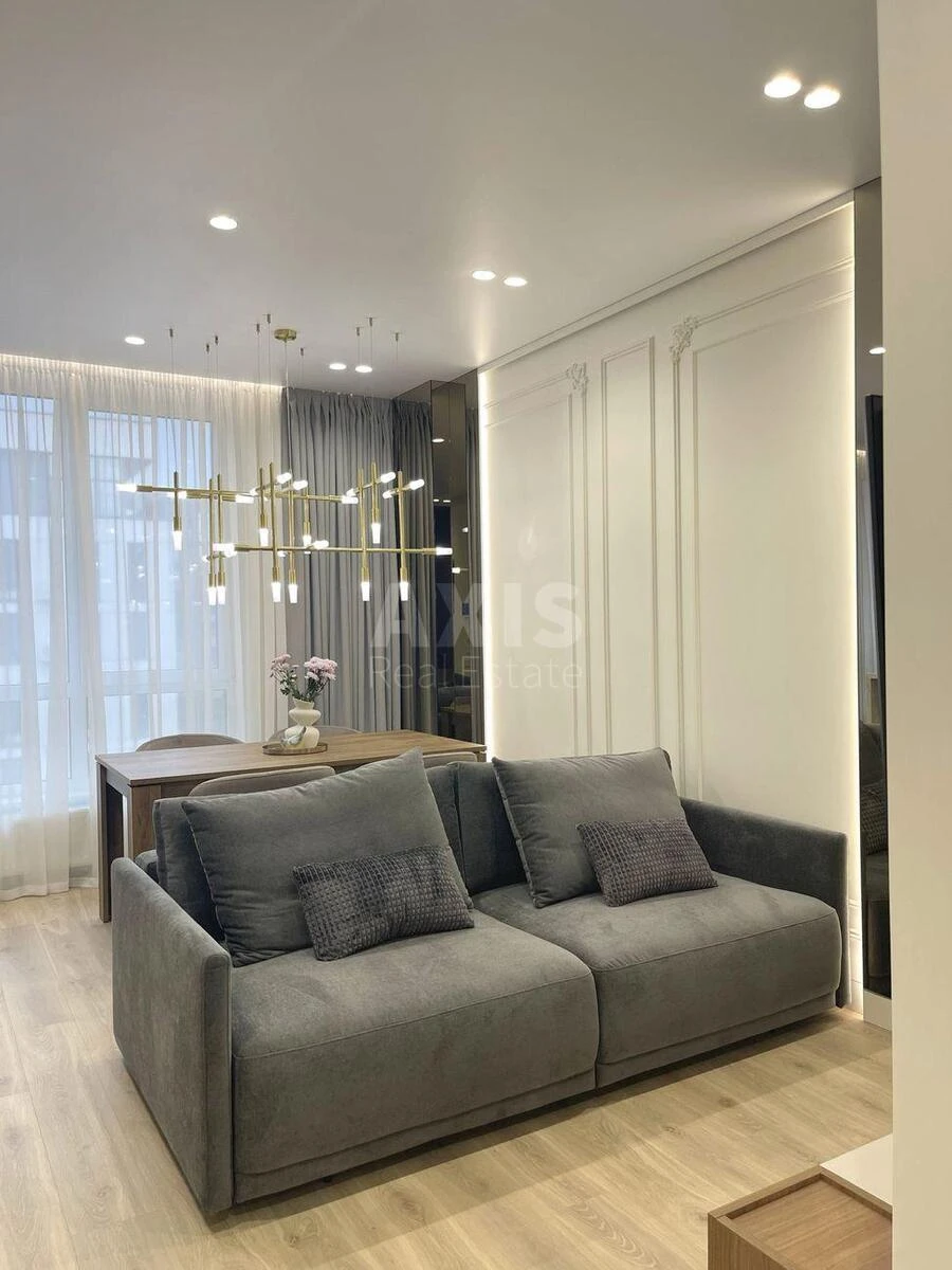 3k apartment vul. Saljutna 2688101