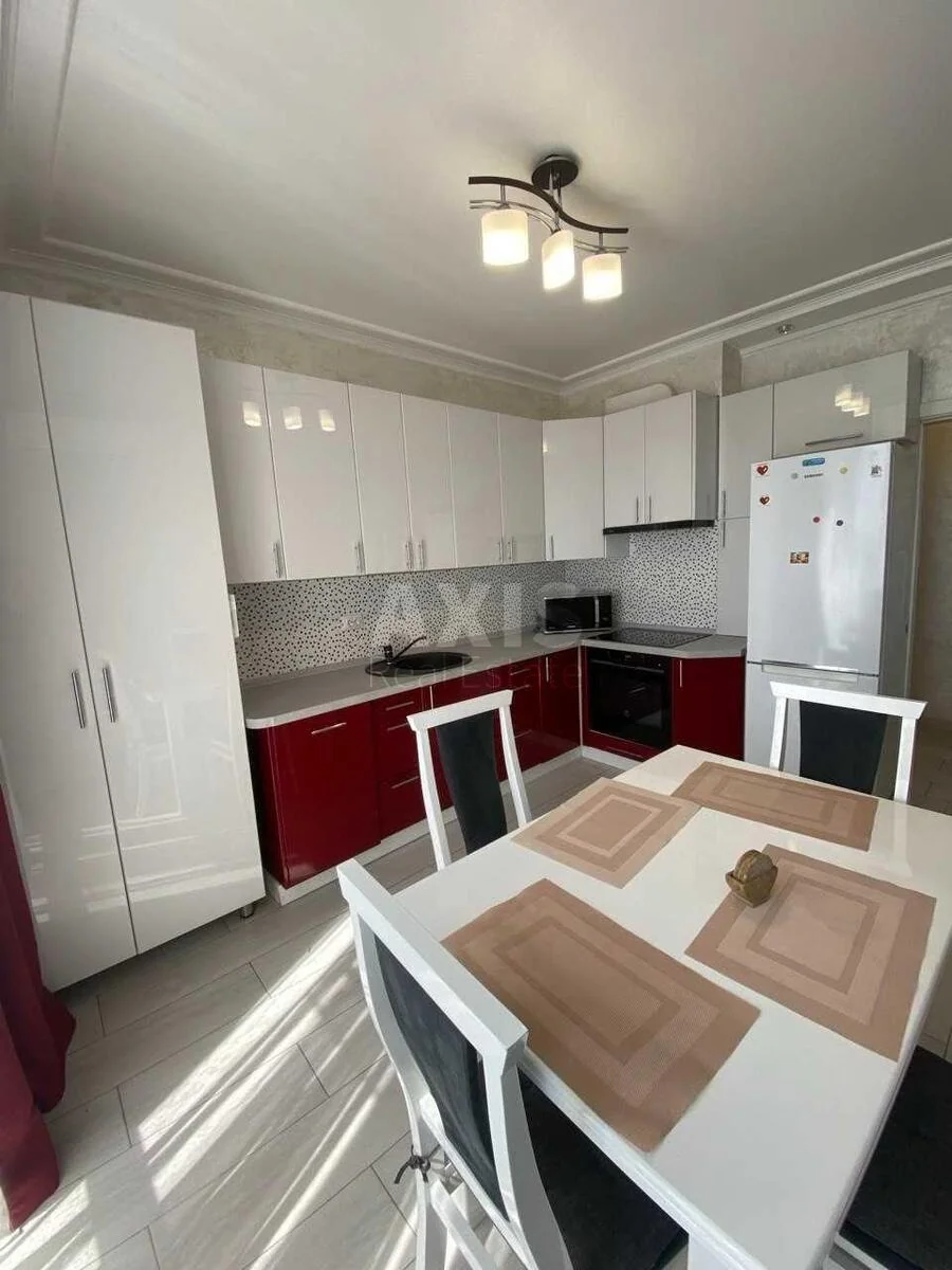 2к квартира вул. Зарічна 16