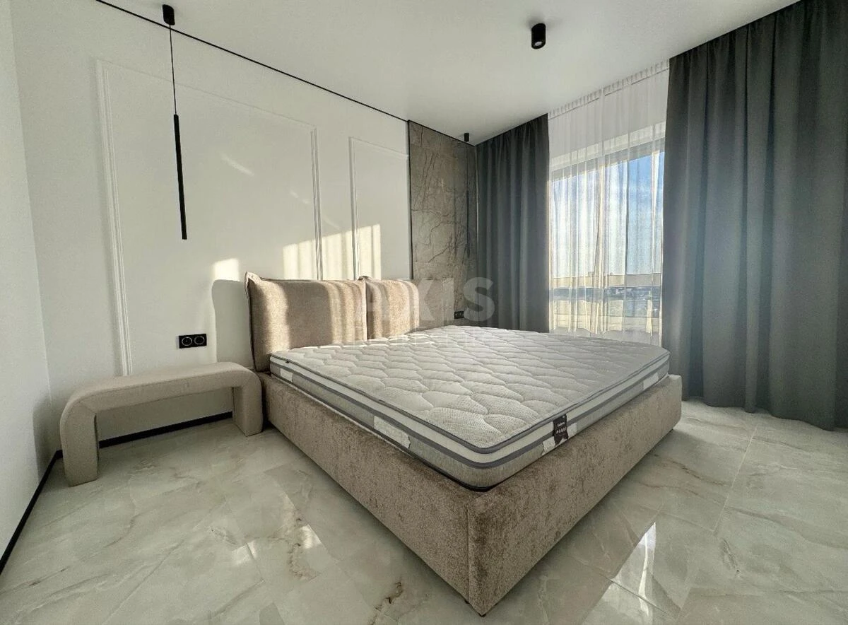 1k apartment vul. Vasyl'kivs'ka 1693117