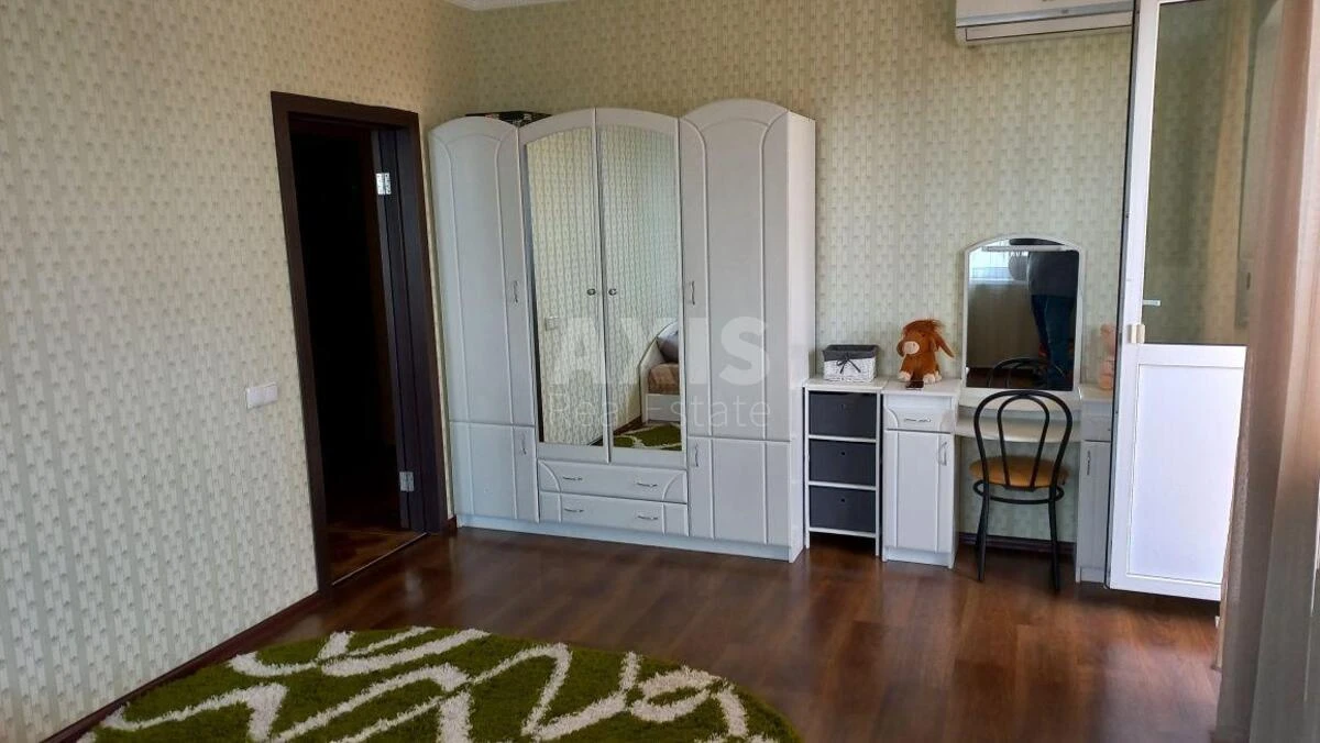 2k apartment vul. Kondratjuka Jurija 1661234