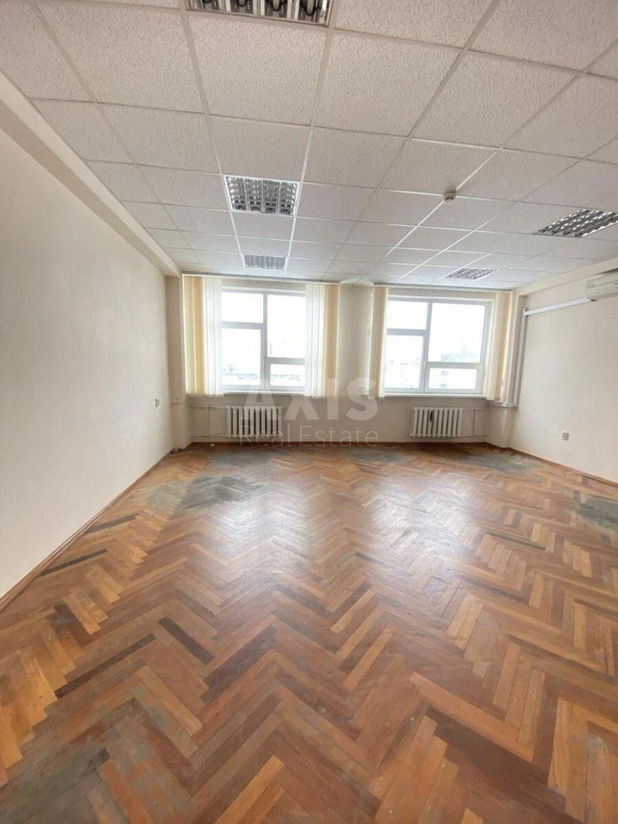 Office vul. Sverstjuka Jevgena 23, 234m267919