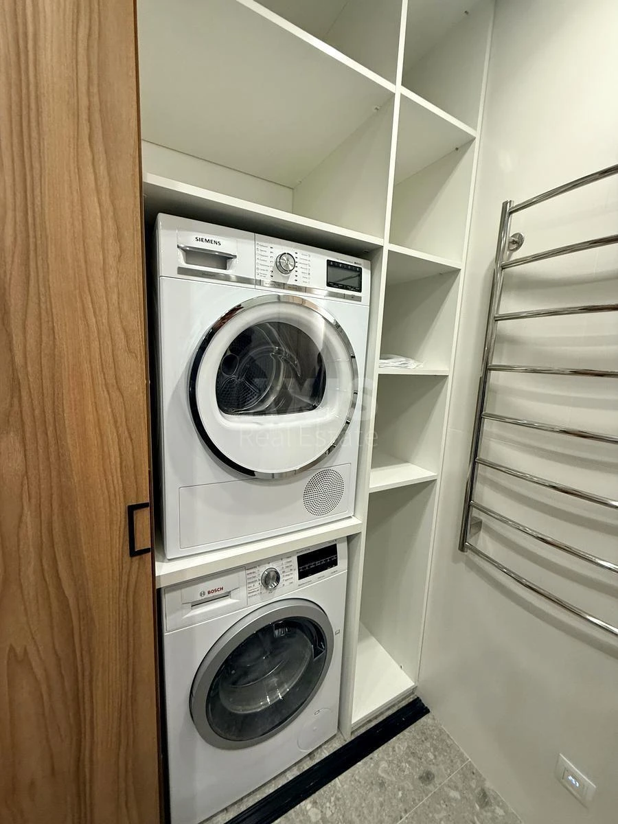 2k apartment vul. Saljutna 2Б663925