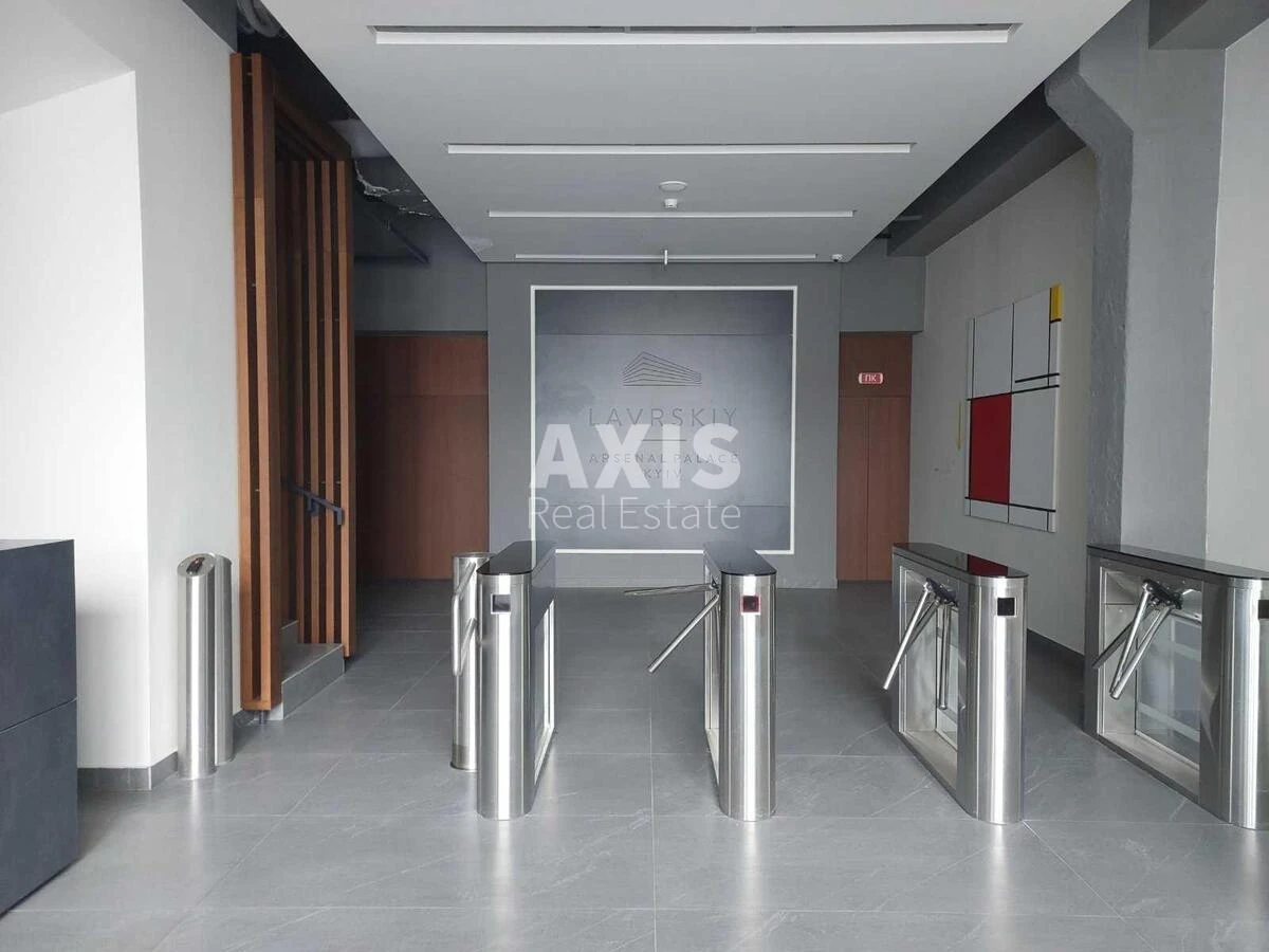 Office vul. Lavrs'ka Sixteen litres, 1220m2517008