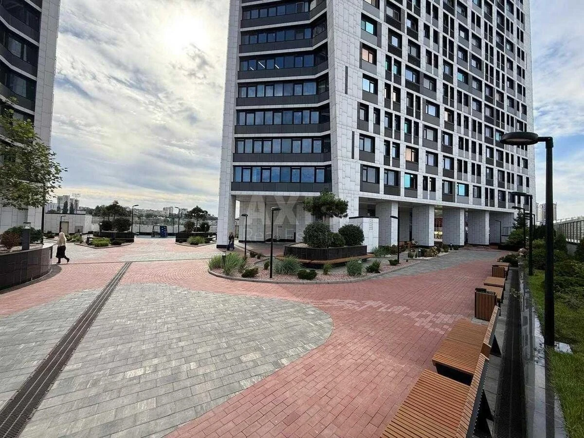 1к квартира пр-т Берестейский 11629454