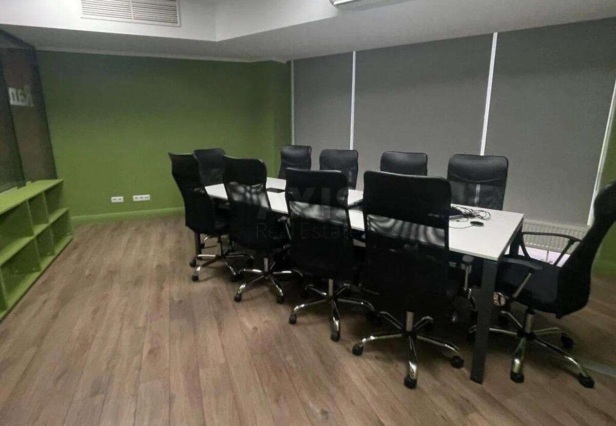 Офис ул. Толстого Льва 39, 270м265356