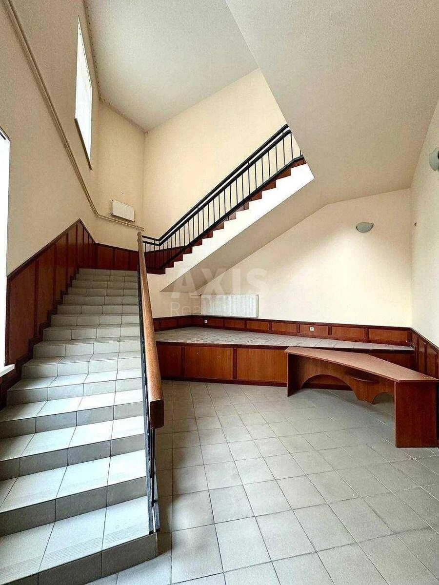 Офис ул. Евгения Коновальца 36Б, 925м2669795