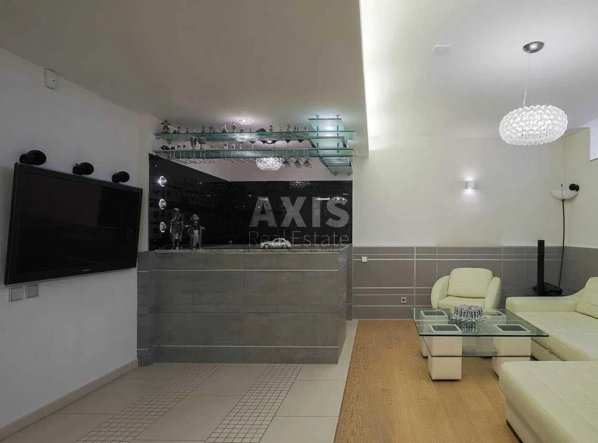 House prov. Snizhnjans'kyj, 640m2, Kyiv city537347