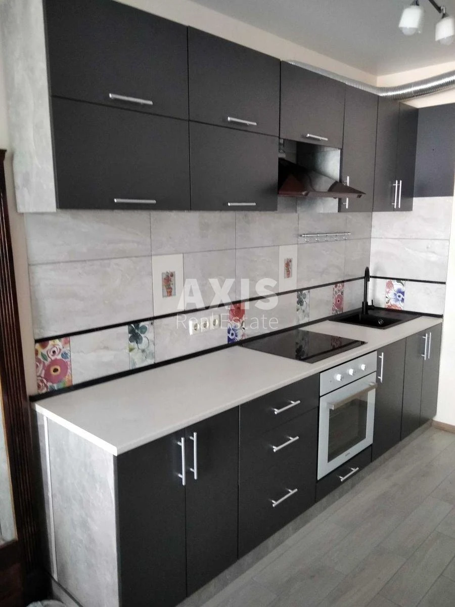 2k apartment nab. Dniprovs'ka 1535623