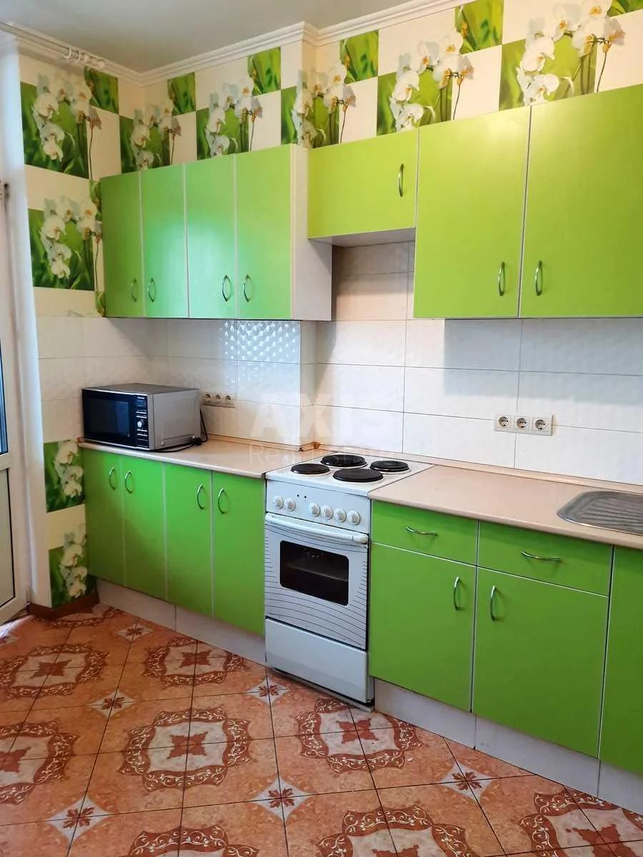2k apartment vul. Ronalda Reyhana 40