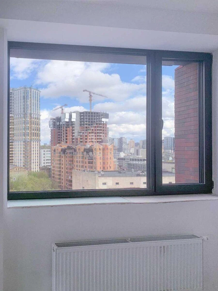 Office vul. Saksagans'kogo 53/80, 267m26567316