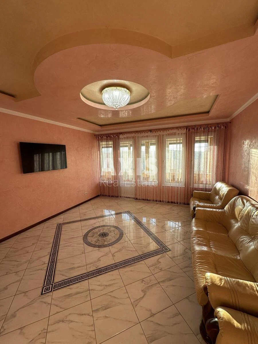 2k apartment vul. Malokytai'vs'ka 49625812