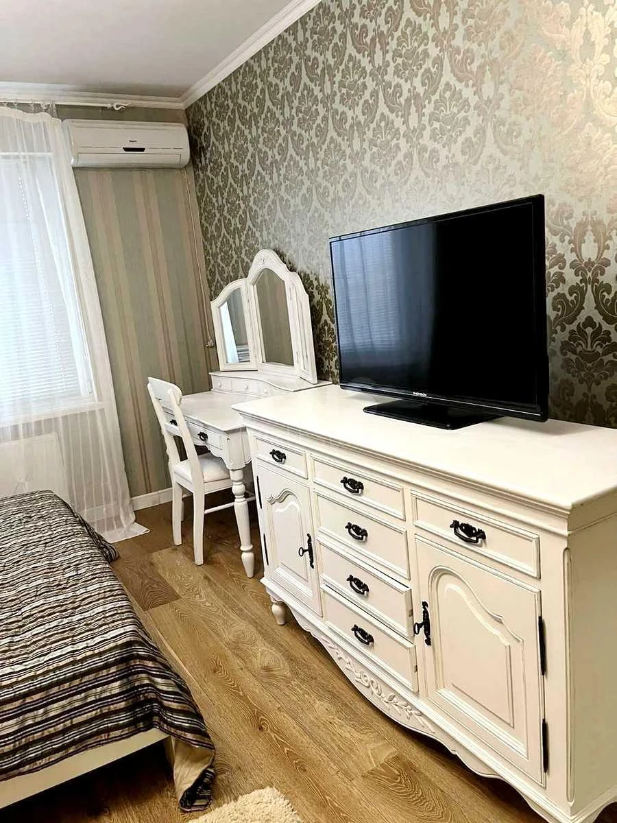 1k apartment vul. Urlivs'ka 36А705417