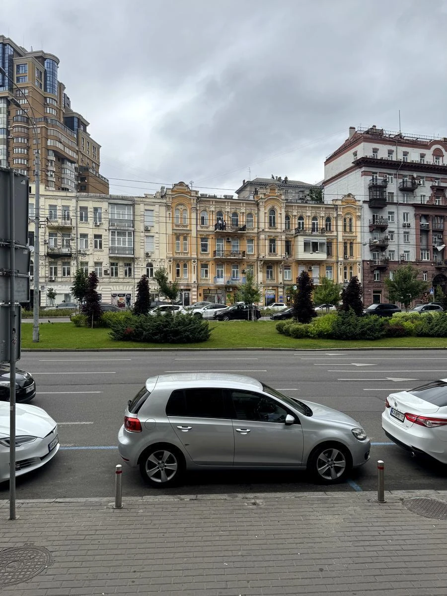 1к квартира ул. Бассейная 126155012