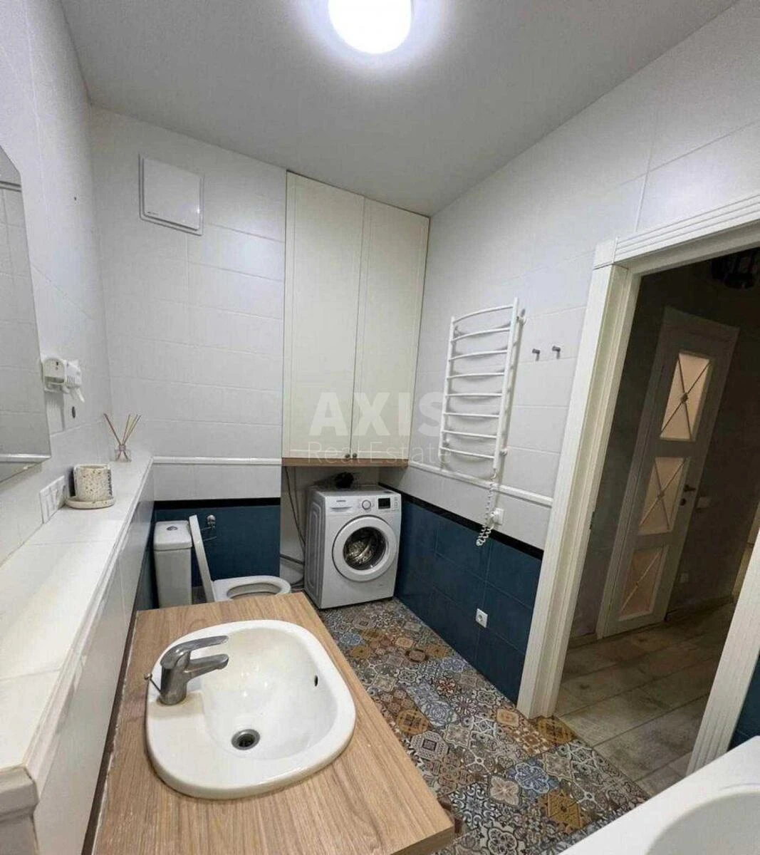 4k apartment vul. Zarichna 1647428