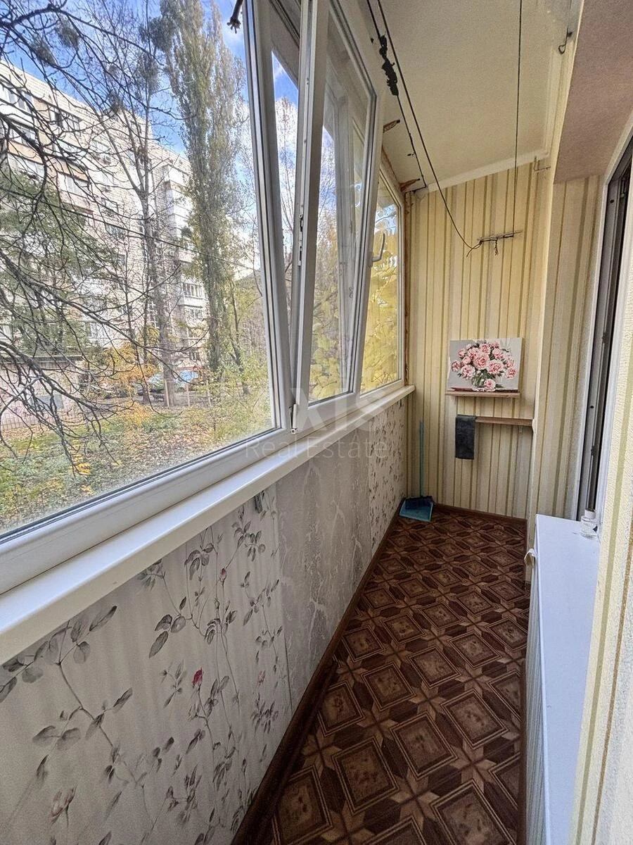1k apartment vul. Vasylya Tyutyunnyka 56/2641483