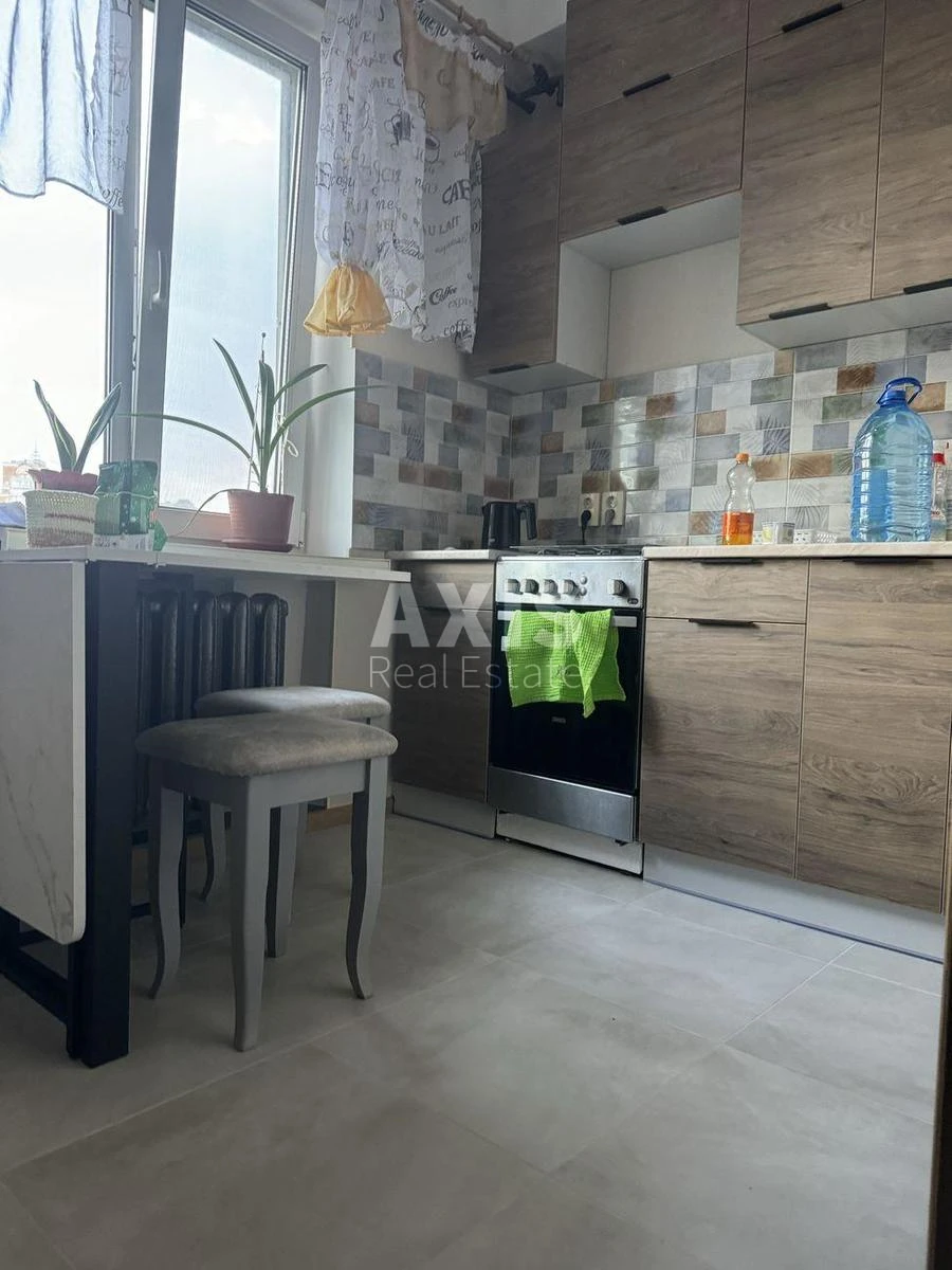 2k apartment bul. Pryjmachenko Marii' 429036