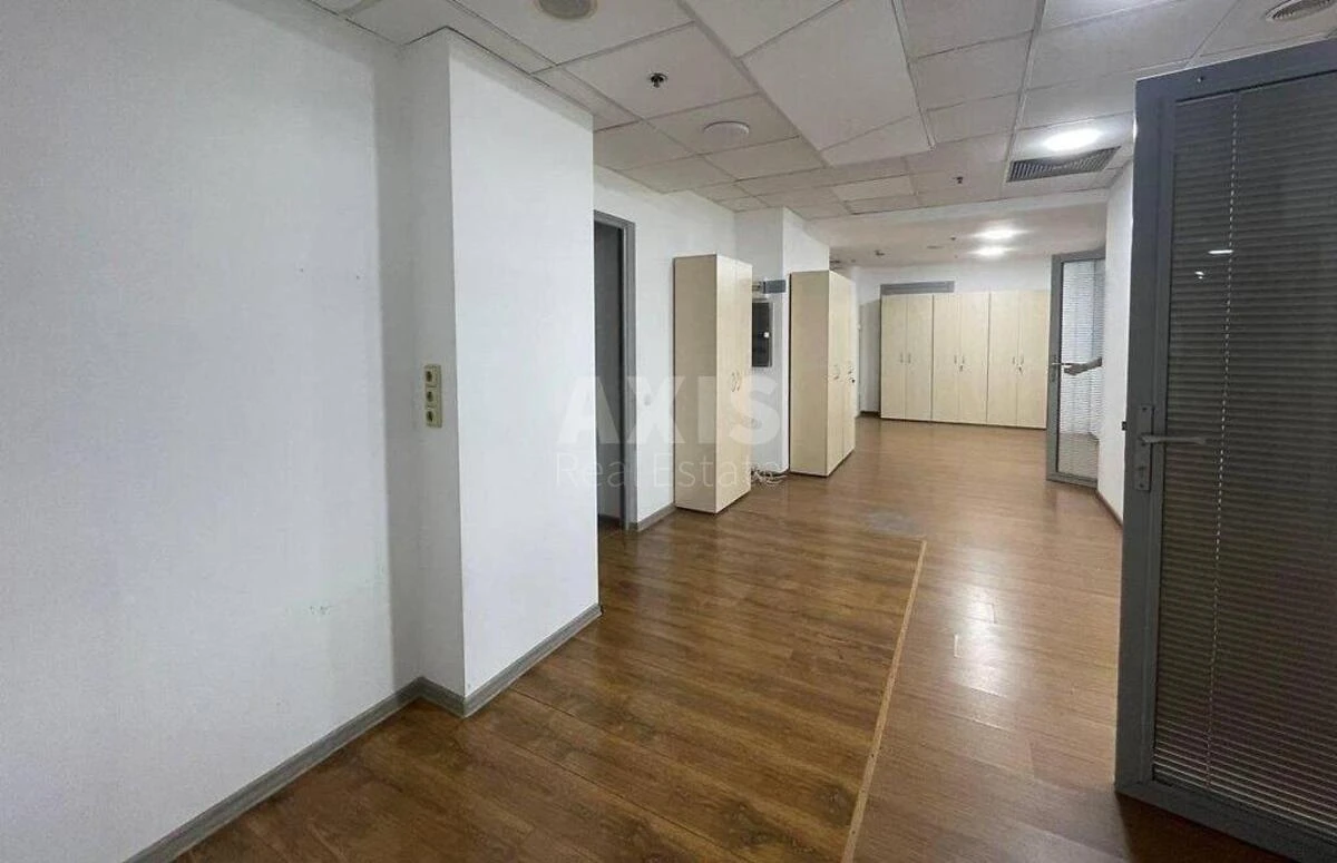 Translation missing: en.properties.form.office_free vul. Basejna 2А, 280m2651122