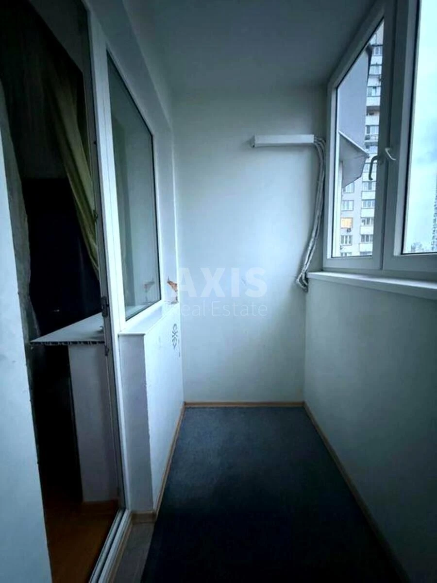 2k apartment vul. Sribnokil's'ka 1664652