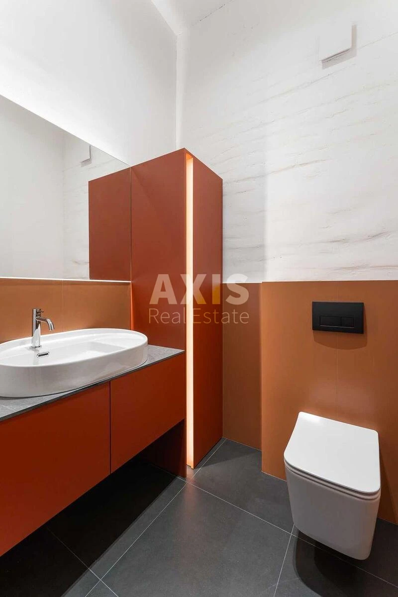 Office vul. Hetmana Skoropadskoho Pavla 1, 134m27107412