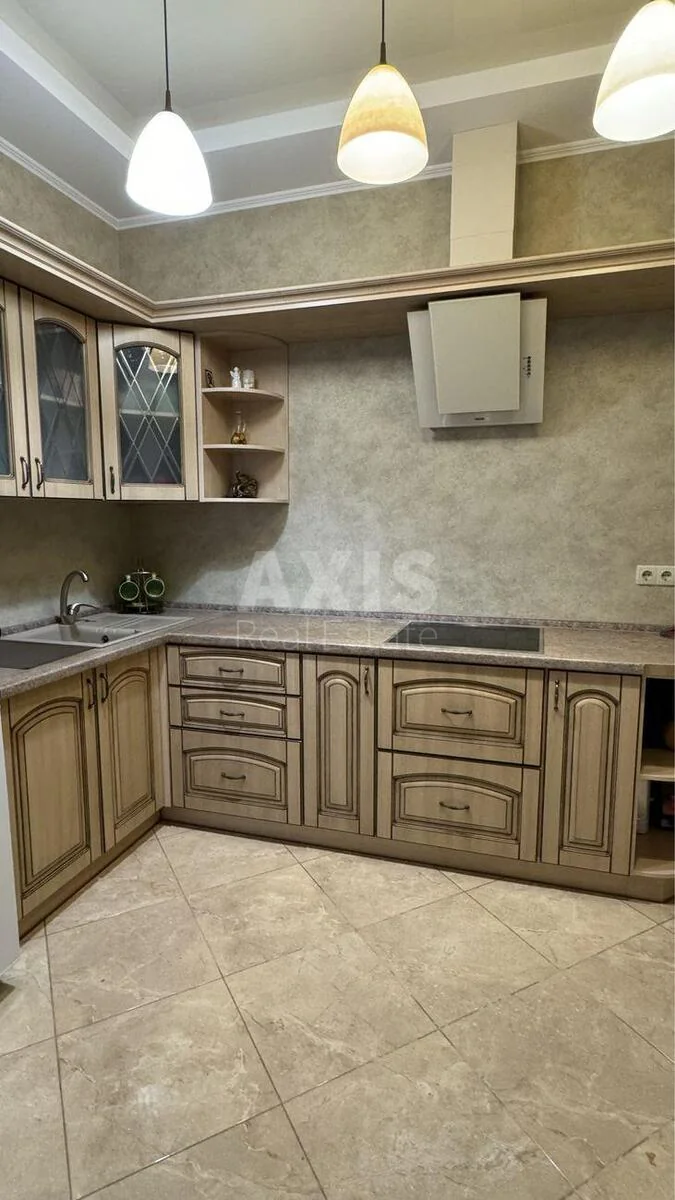 3k apartment vul. Yulia Zdanovska 46/1