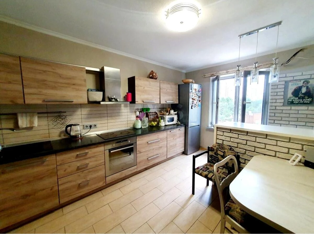 3k apartment pr-t Grygorenka Petra 14594140