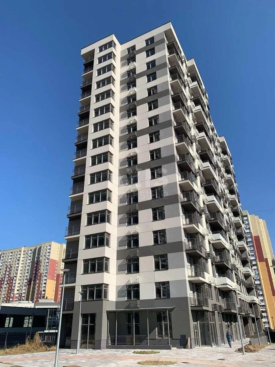 Объект торговли ул. Александра Олеся 8, 56м265206