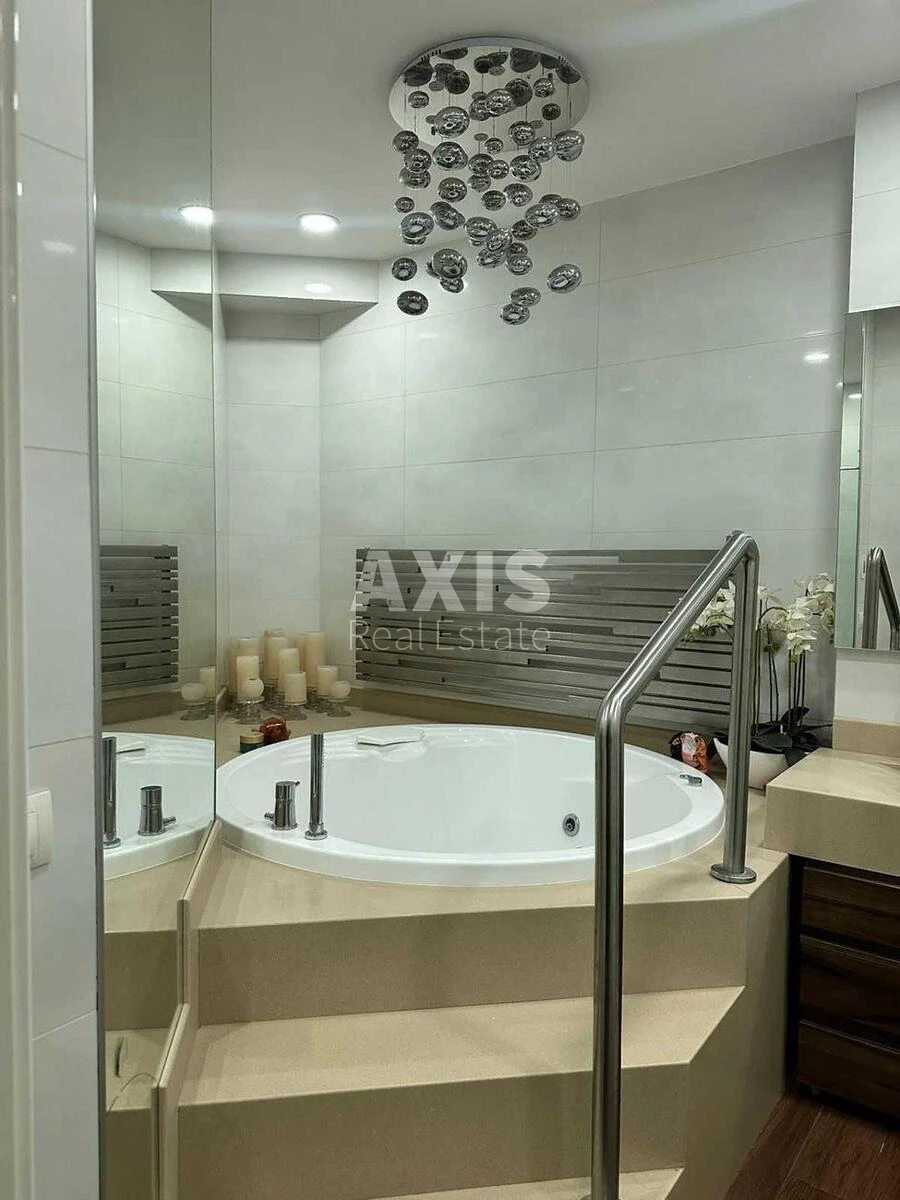 3k apartment vul. Vasylya Tyutyunnyka 37/16121513