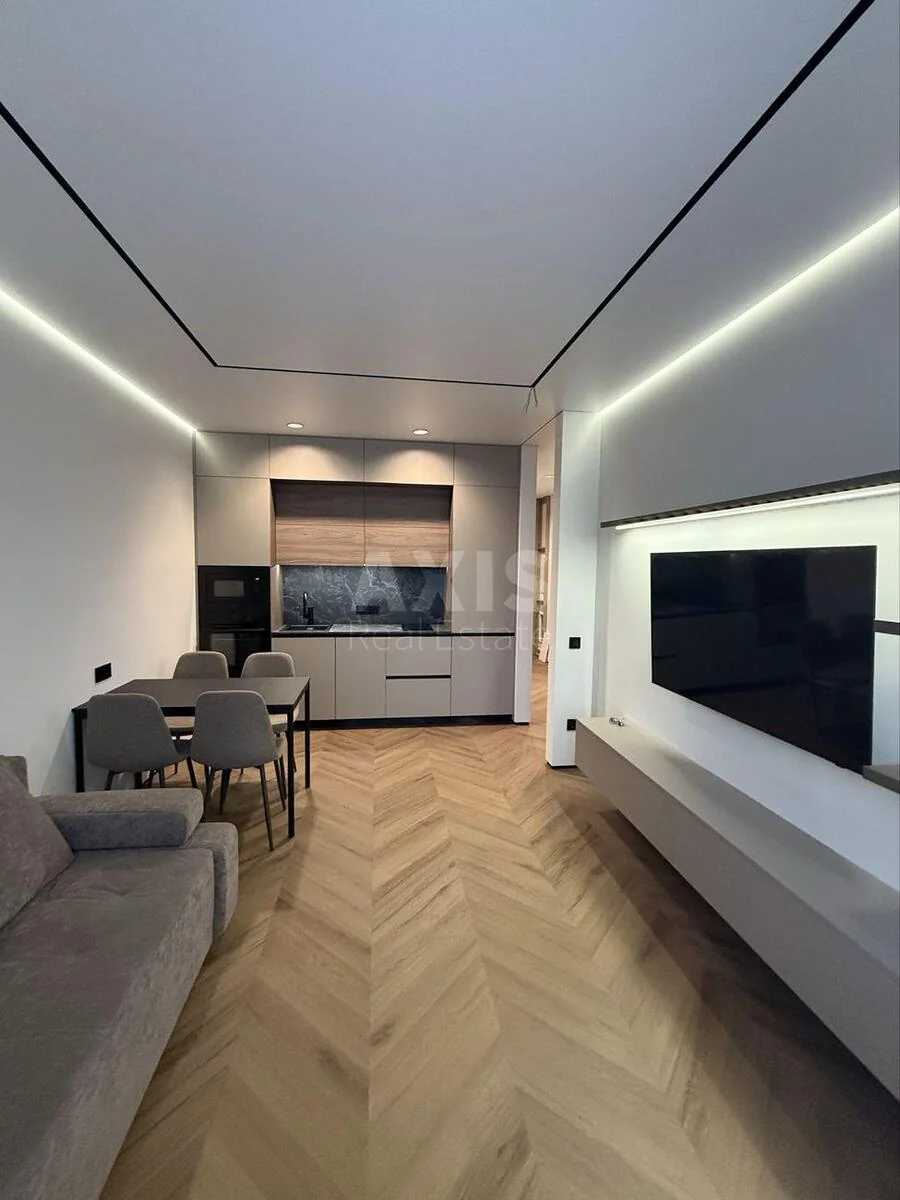 2k apartment vul. Vyshgorods'ka 45