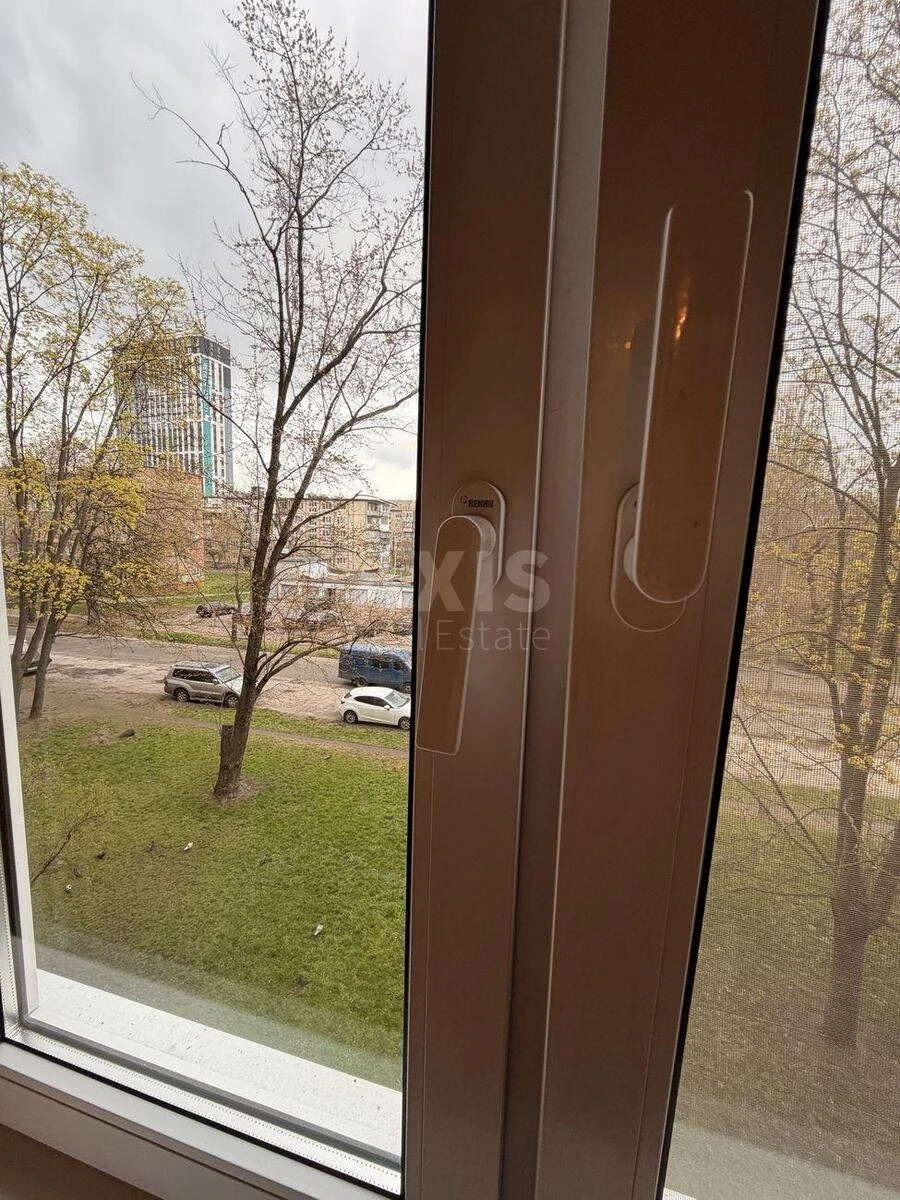 3k apartment vul. Rajduzhna 3Б7162910
