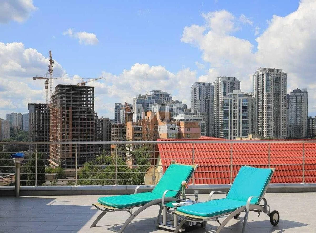 House prov. Snizhnjans'kyj, 640m2, Kyiv city5373411