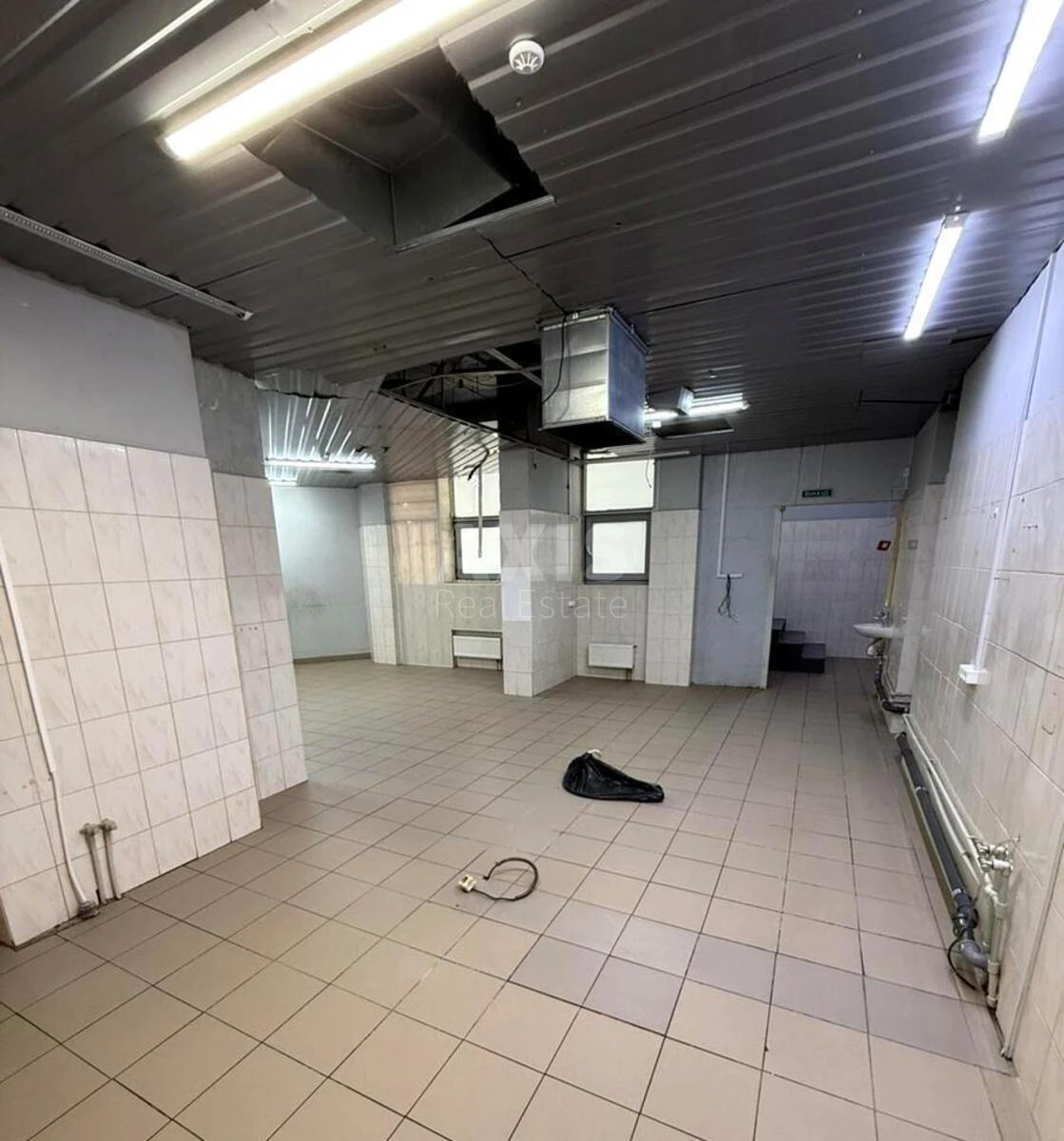 Объект торговли ул. Вышгородская 45Г, 103м2659681