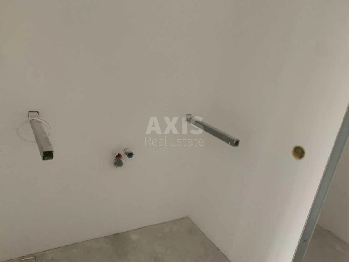 Офис ул. Саксаганского 53/80, 267м26567320