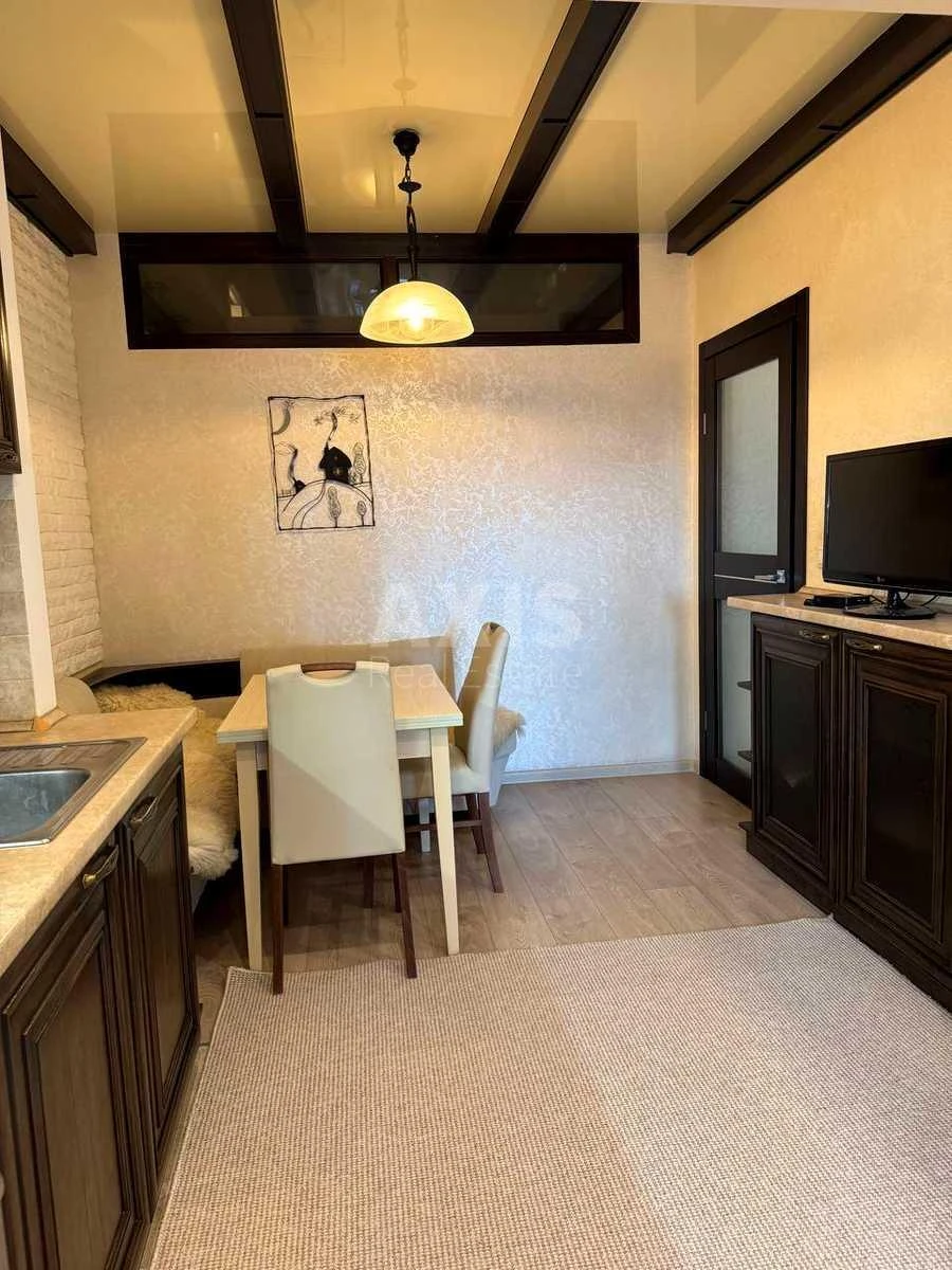 2k apartment pr-t Lobanovs'kogo 4704164