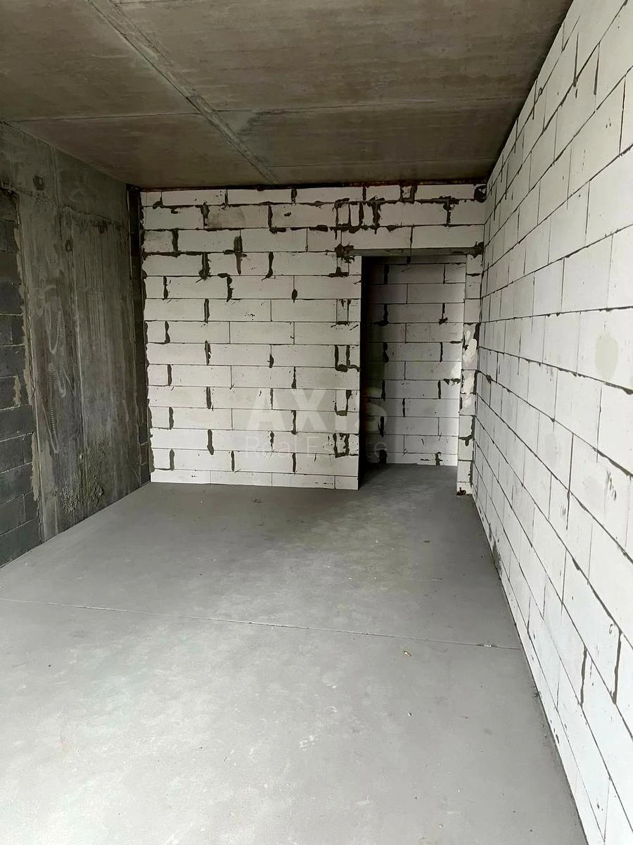 3k apartment nab. Dniprovs'ka 15Є640490