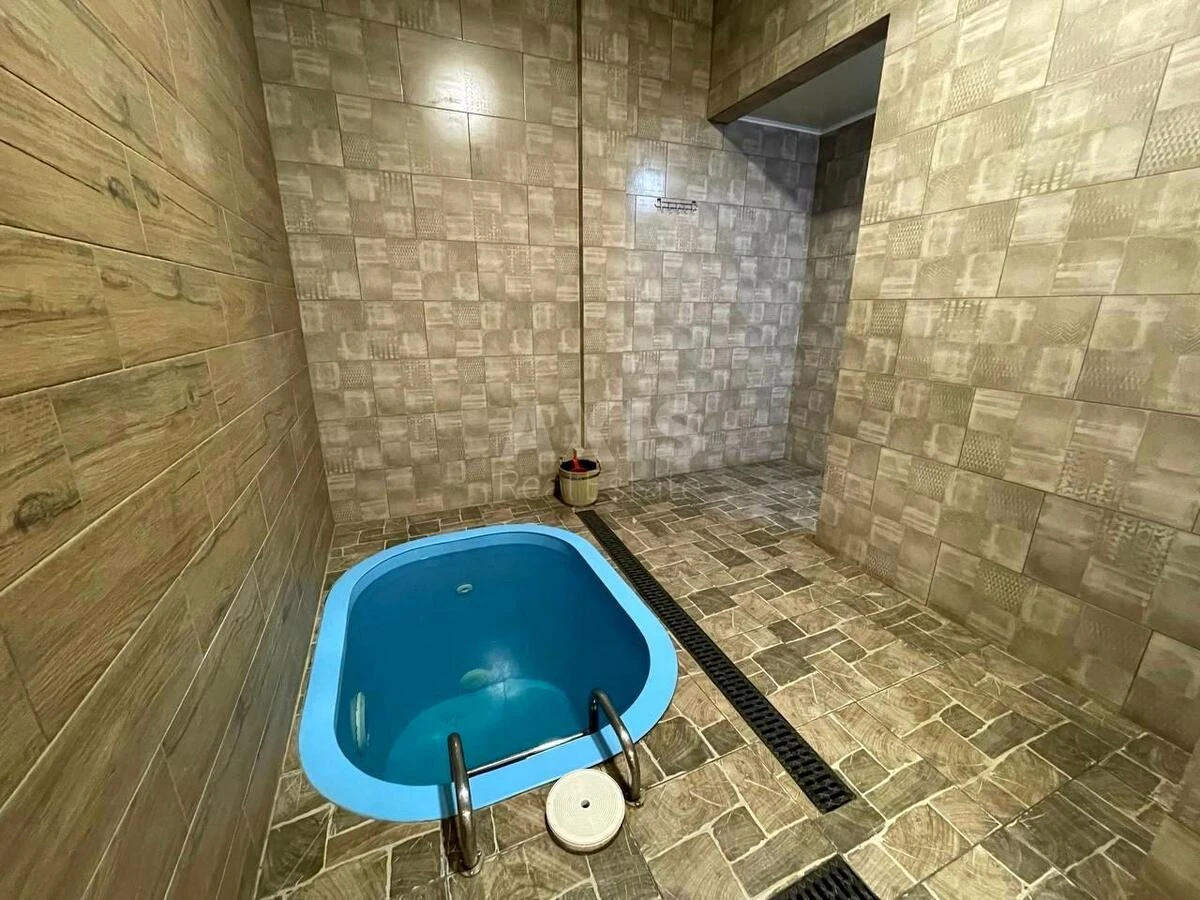 Trade object vul. Zelena 85, 215m26581412