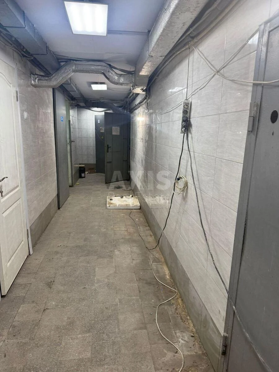 Объект торговли ул. Дорогожицкая 13, 408м2660858