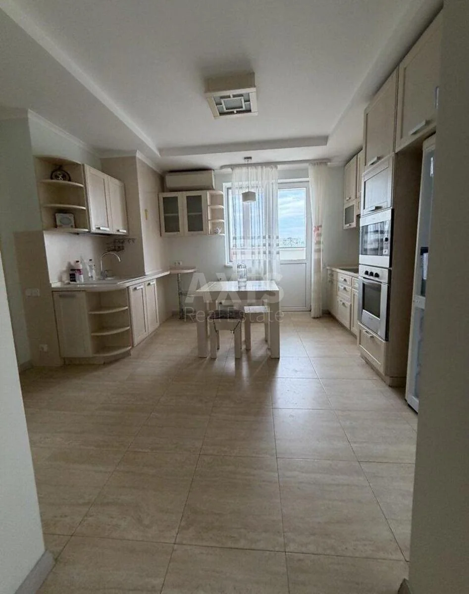 2k apartment vul. Shums'kogo Jurija 1