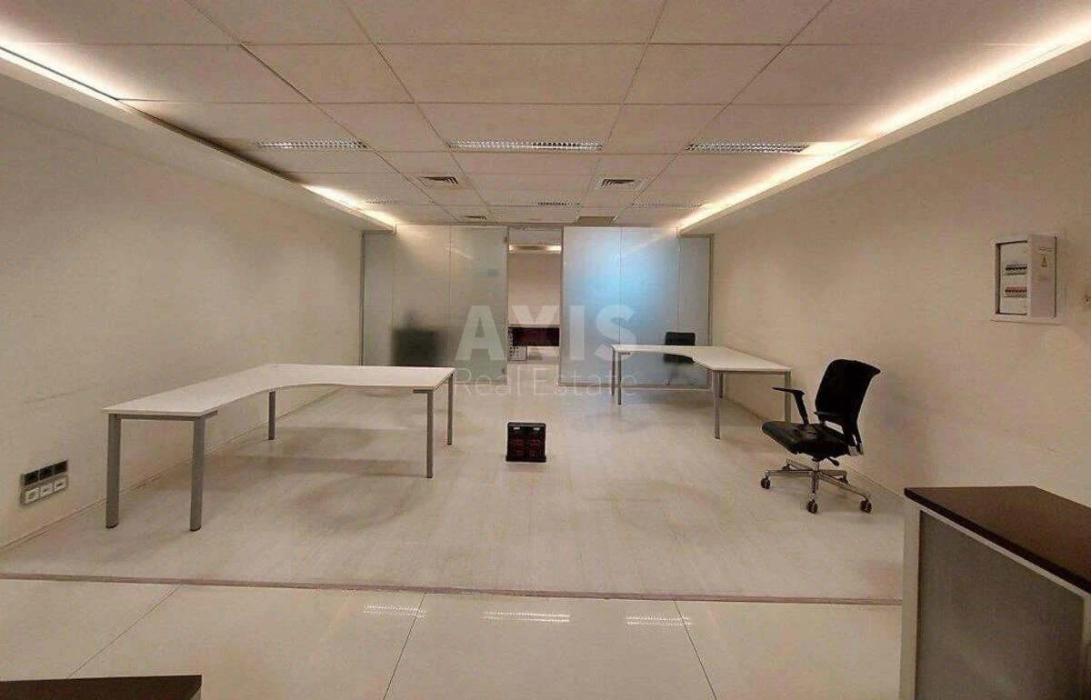 Office vul. Vozdvyzhens'ka 56, 400m2650776