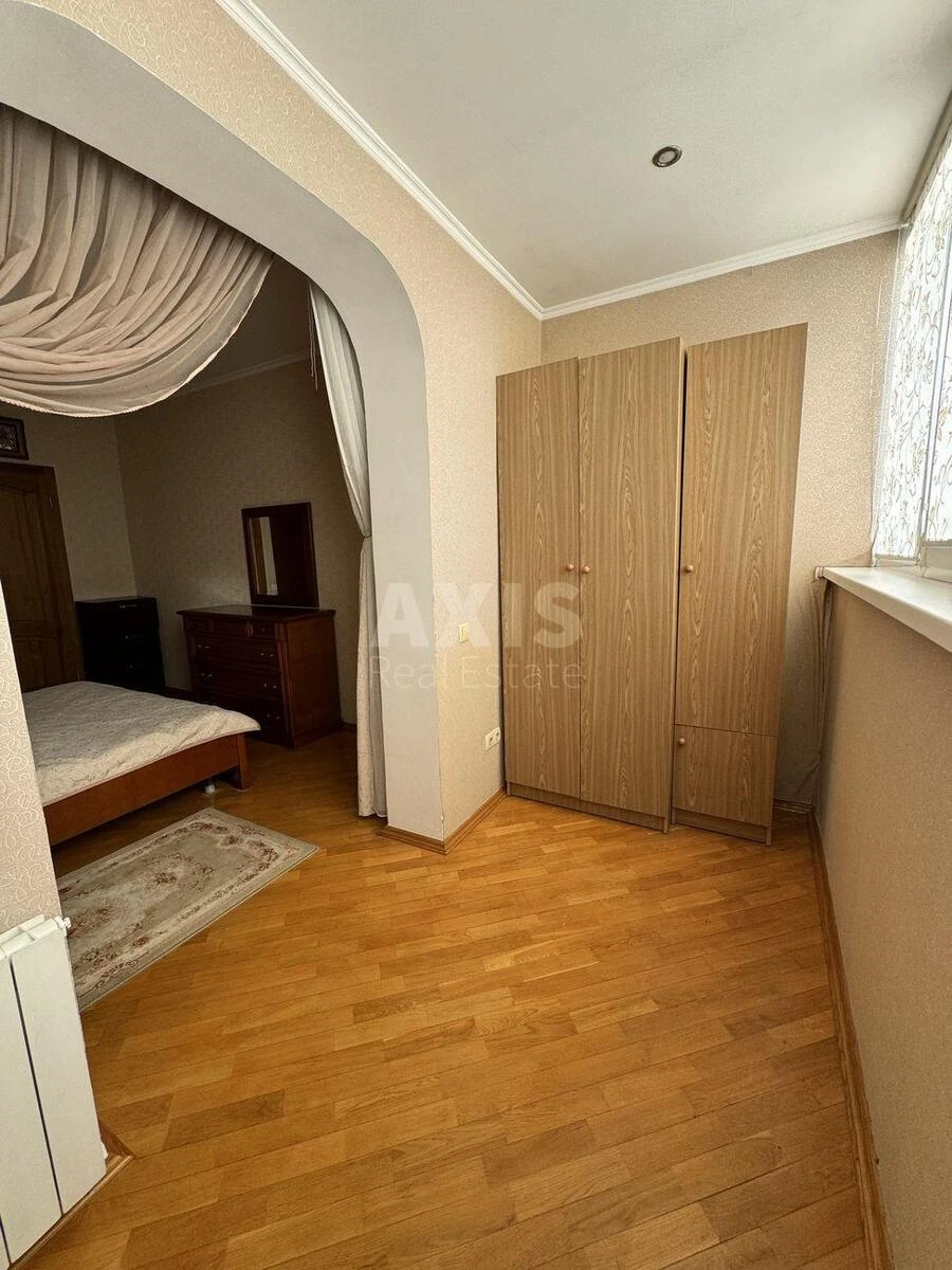2к квартира ул. Мишуги Александра 3680525