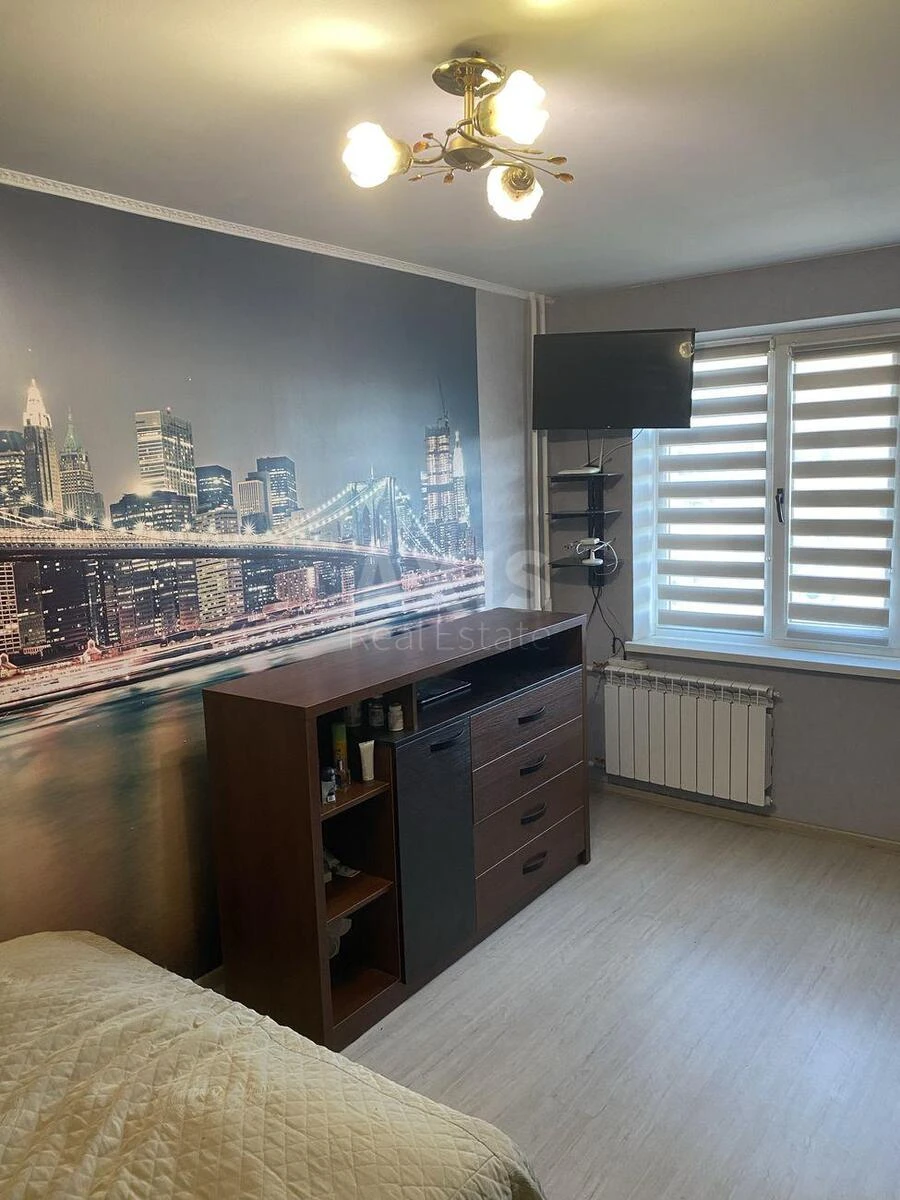 3k apartment pr-t Svobody 306174011